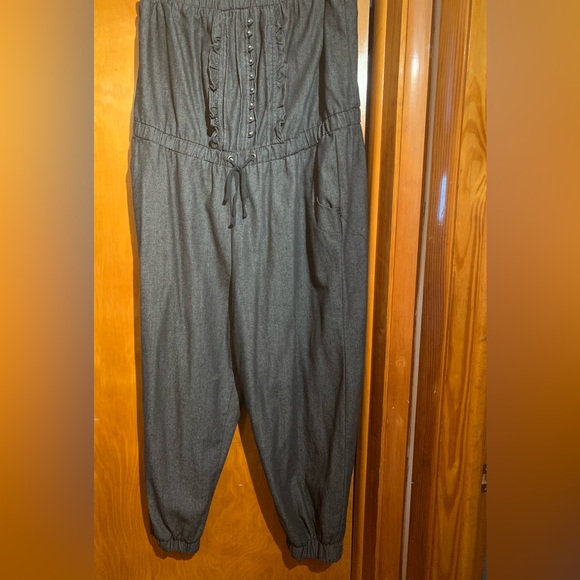 Plus size Paper Tee black denim Romper Size 3X. Never worn $25. - Picture 7 of 7